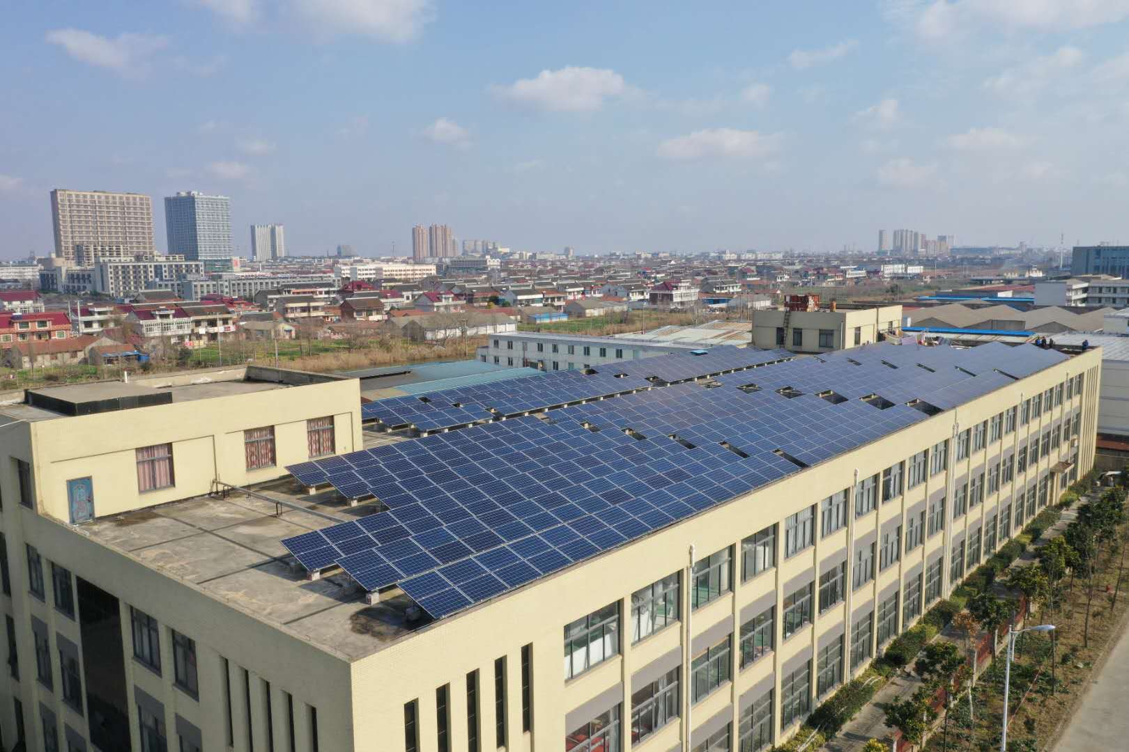 海門企事業(yè)太陽能光伏電站